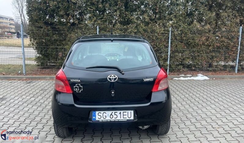 Toyota Yaris 1.0 VVT-i Style full