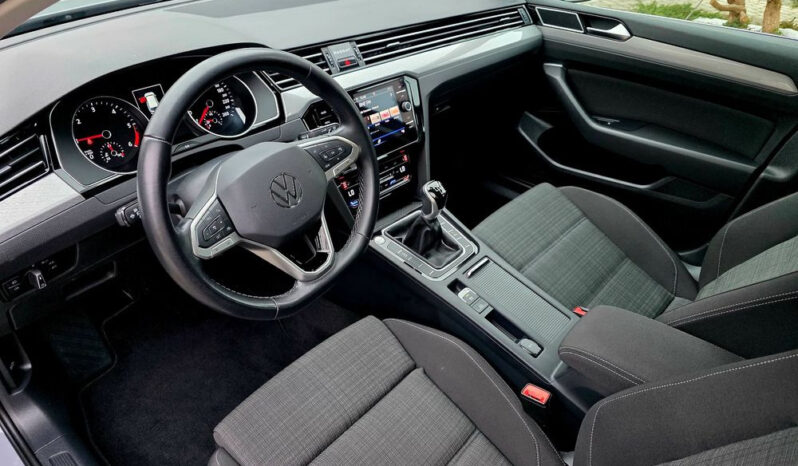 Volkswagen Passat 2.0 TDI EVO Business full