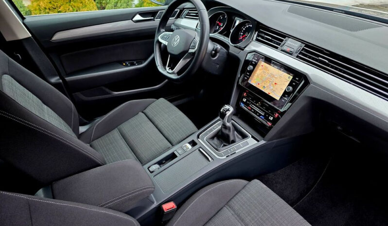 Volkswagen Passat 2.0 TDI EVO Business full