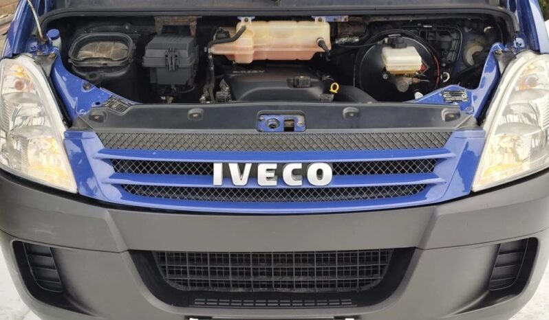Iveco Daily 40C15 3.0HPI 4200×2100 2006_146KM full