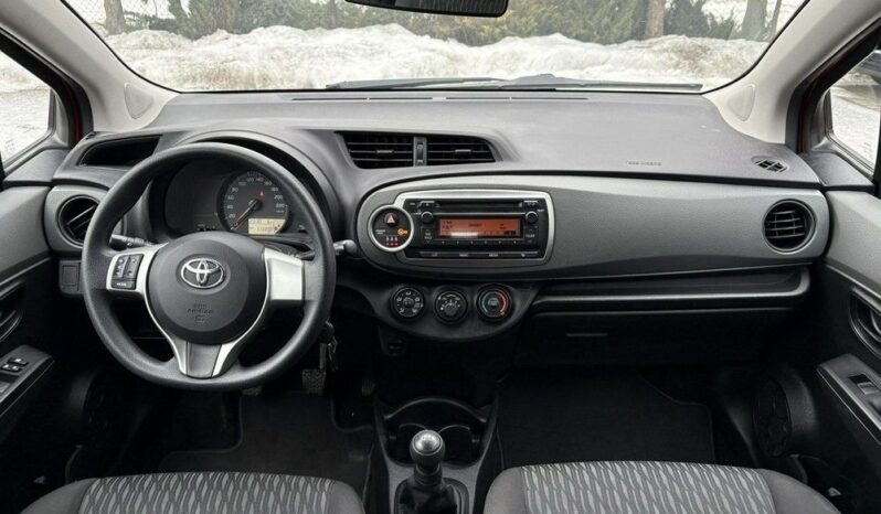 Toyota Yaris full