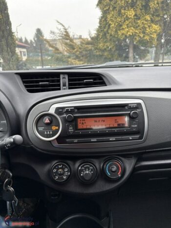 Toyota Yaris full