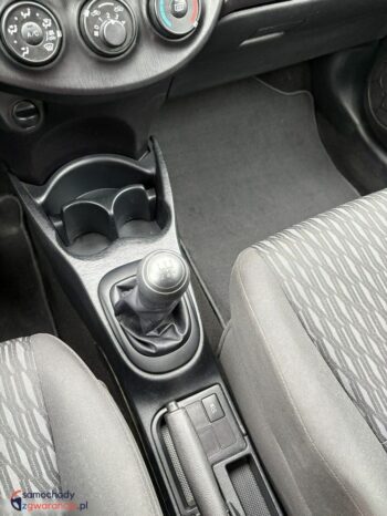 Toyota Yaris full