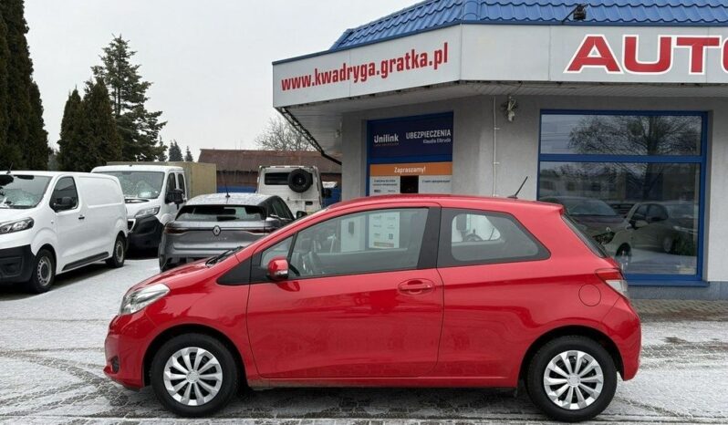 Toyota Yaris full