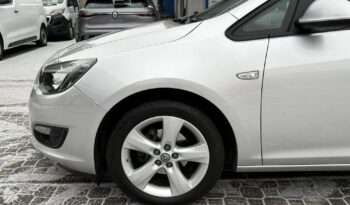 Opel Astra full