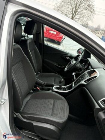 Opel Astra full