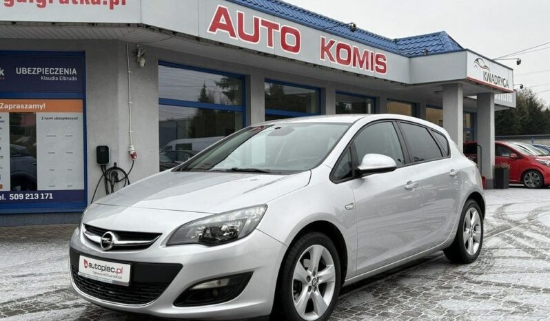 Opel Astra full