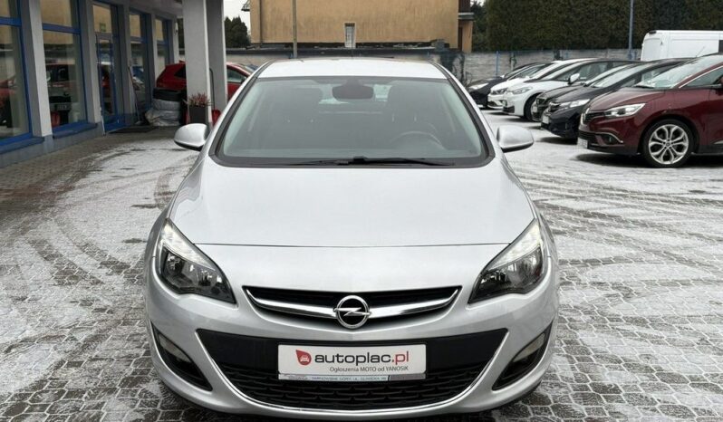 Opel Astra full