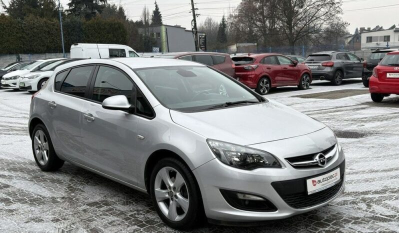 Opel Astra full