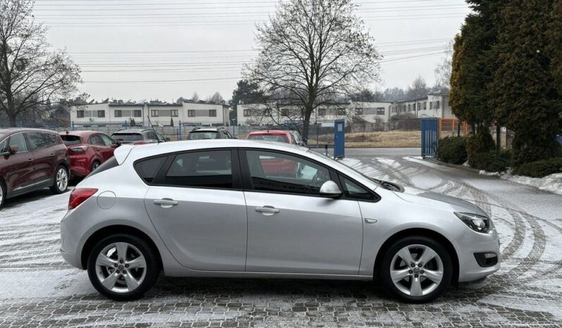 Opel Astra full