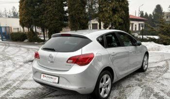 Opel Astra full