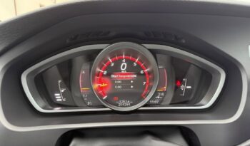 Volvo V40 T3 Momentum full