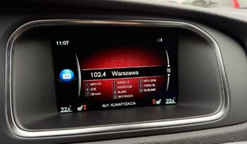 Volvo V40 T3 Momentum full