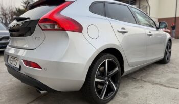 Volvo V40 T3 Momentum full