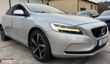 Volvo V40 T3 Momentum full