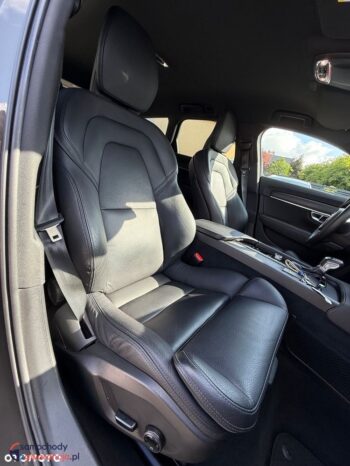 Volvo V90 Cross Country D4 AWD Geartronic Pro full