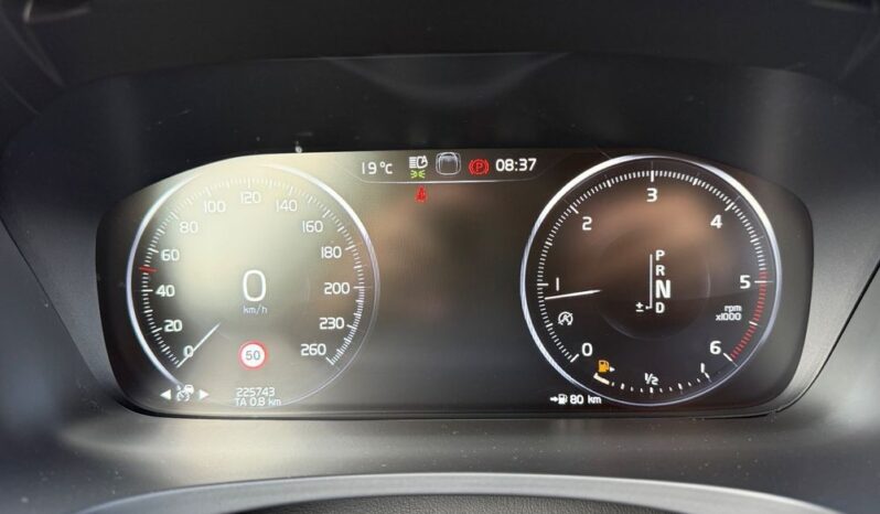Volvo V90 Cross Country D4 AWD Geartronic Pro full
