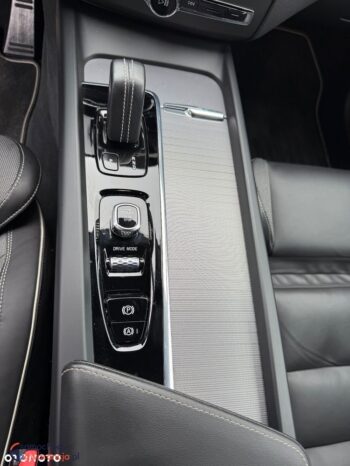Volvo XC 60 full