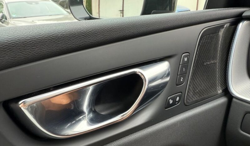 Volvo XC 60 full