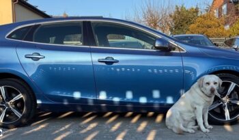 Volvo V40 D3 Drive-E R-Design Momentum full