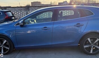 Volvo V40 D3 Drive-E R-Design Momentum full
