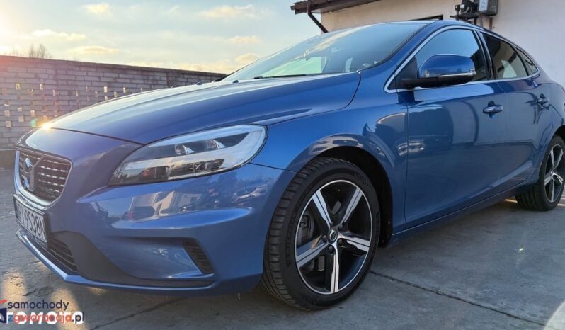 Volvo V40 D3 Drive-E R-Design Momentum full