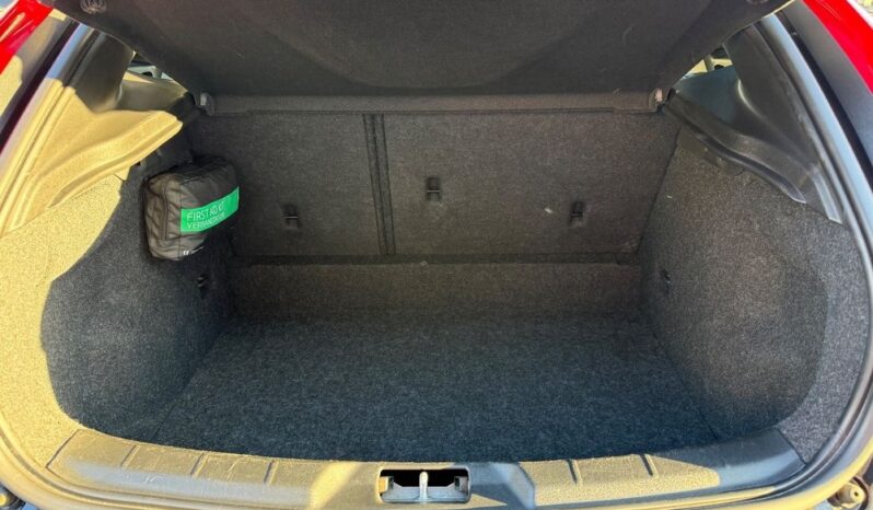 Volvo V40 T3 Geartronic RDesign full