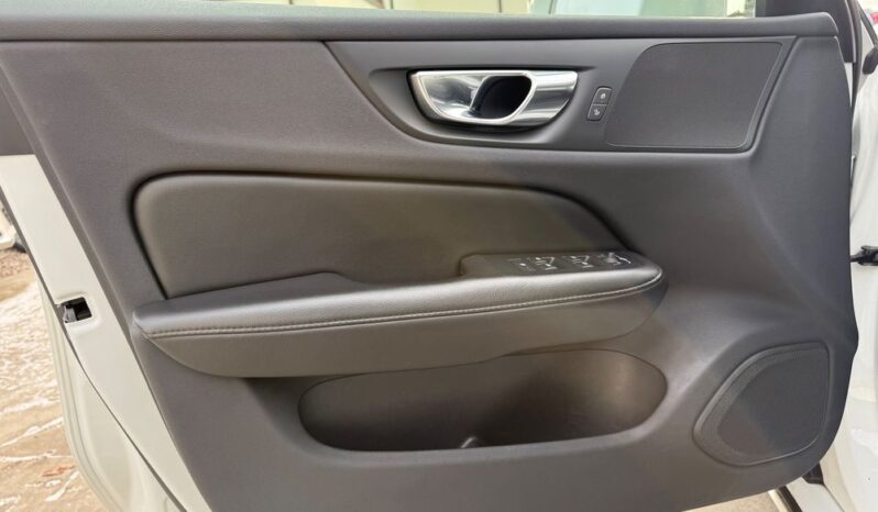 Volvo V60 B3 B Geartronic Momentum full
