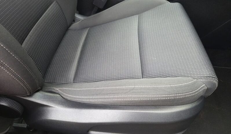Kia Sportage 1 wł. B.D. Stan Nawigacja Kamera Grzane Fotele Znaki 2kpl. kół full