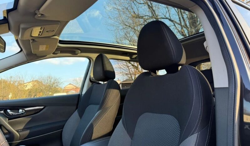 Nissan Qashqai 1.3 DIG-T N-Connecta full