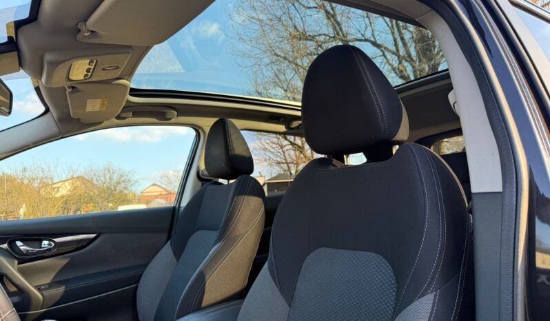 Nissan Qashqai 1.3 DIG-T N-Connecta full