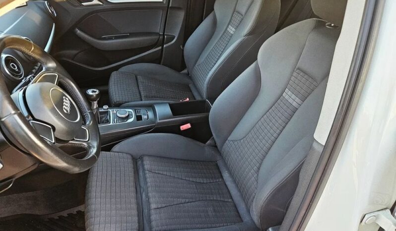 Audi A3 Sportback 1.6 TDI Attraction full