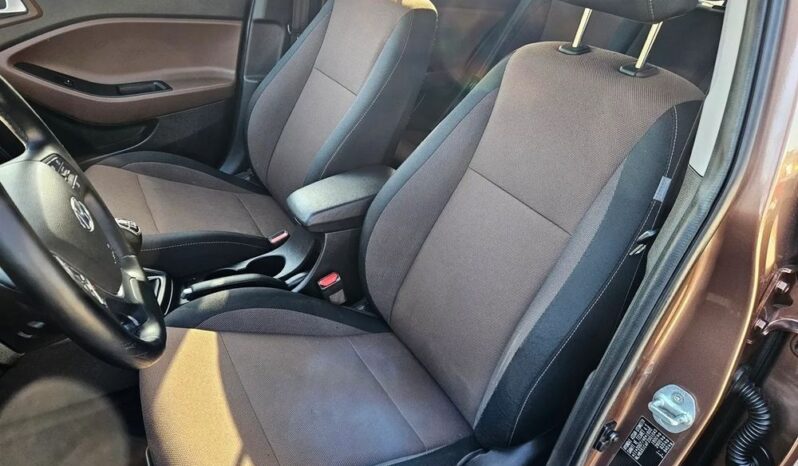 Hyundai i20 1.4 Style full