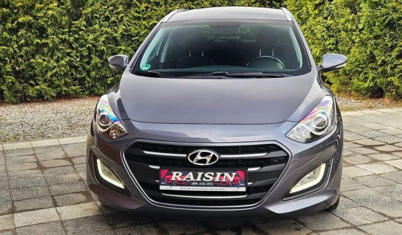 Hyundai i30 blue 1.6 CRDi DCT Passion full