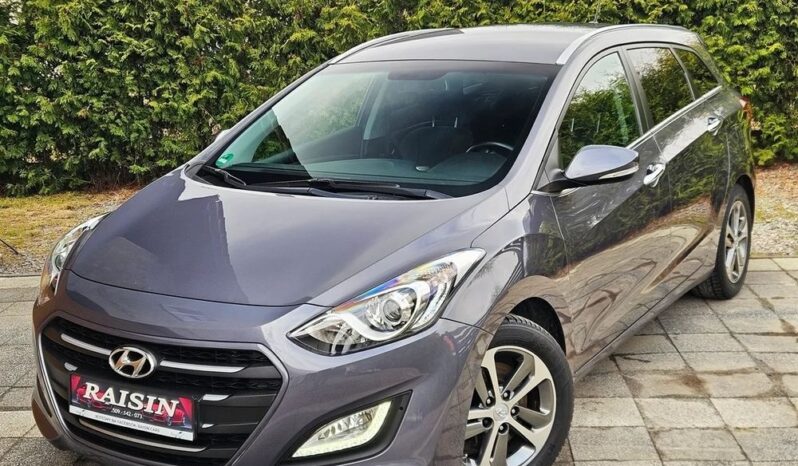Hyundai i30 blue 1.6 CRDi DCT Passion full