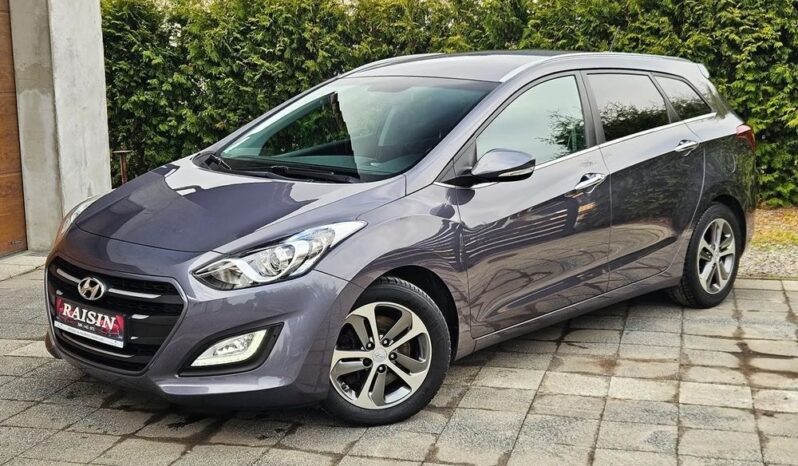 Hyundai i30 blue 1.6 CRDi DCT Passion full
