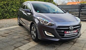 Hyundai i30 blue 1.6 CRDi DCT Passion full