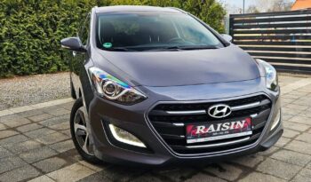 Hyundai i30 blue 1.6 CRDi DCT Passion full