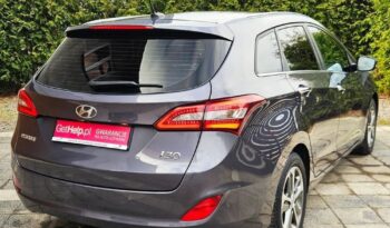 Hyundai i30 blue 1.6 CRDi DCT Passion full