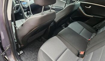 Hyundai i30 blue 1.6 CRDi DCT Passion full