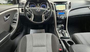 Hyundai i30 blue 1.6 CRDi DCT Passion full