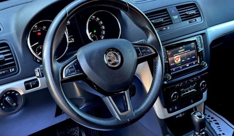 Skoda Yeti Tour 1.2 TSI 4×2 DSG full