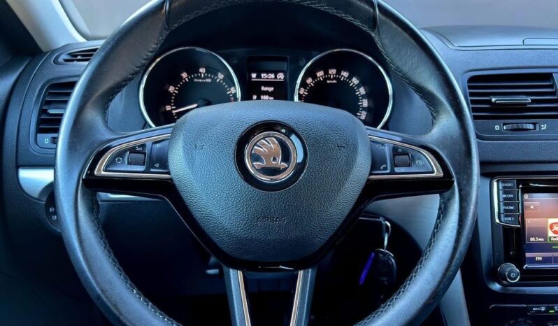Skoda Yeti Tour 1.2 TSI 4×2 DSG full
