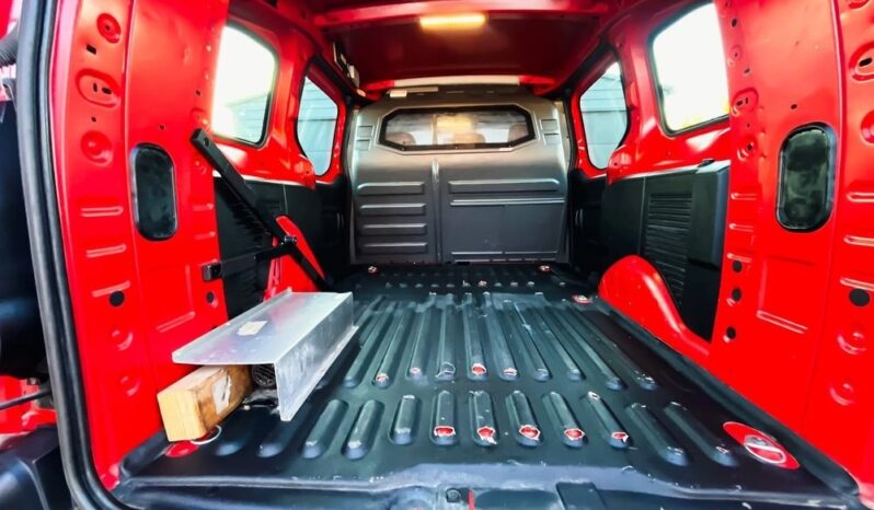 Peugeot Partner L2 Active 4×4 full