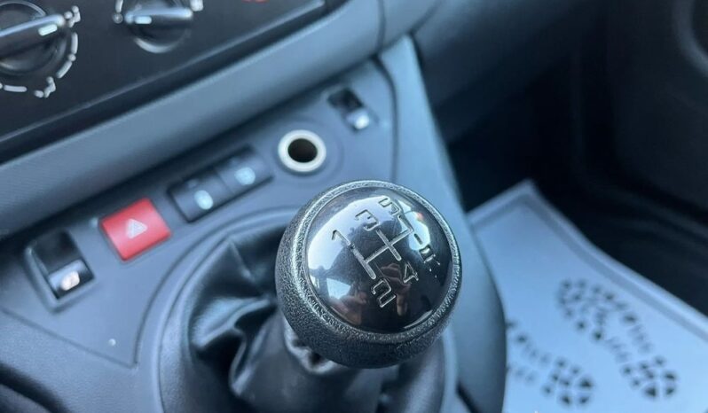 Peugeot Partner L2 Active 4×4 full