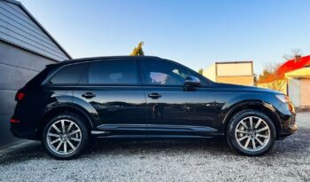 Audi Q7 full