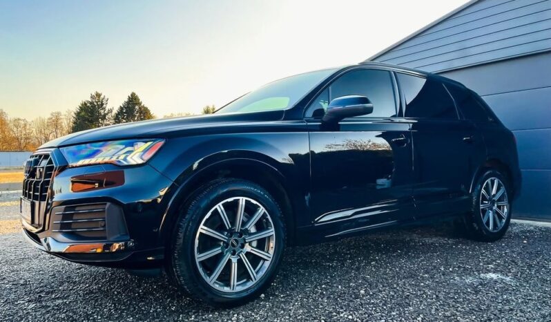 Audi Q7 full