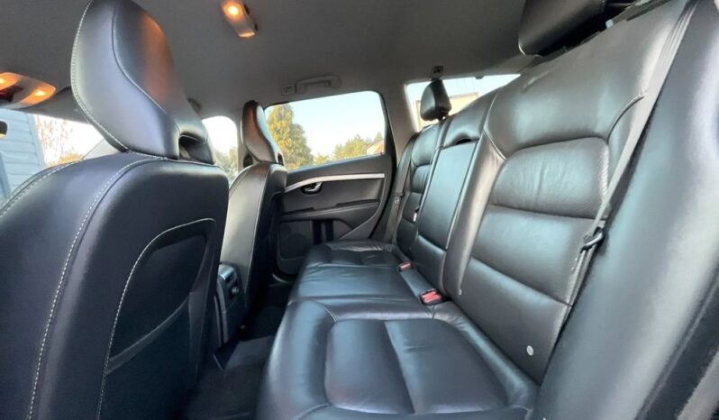 Volvo V70 D2 Geartronic Momentum full
