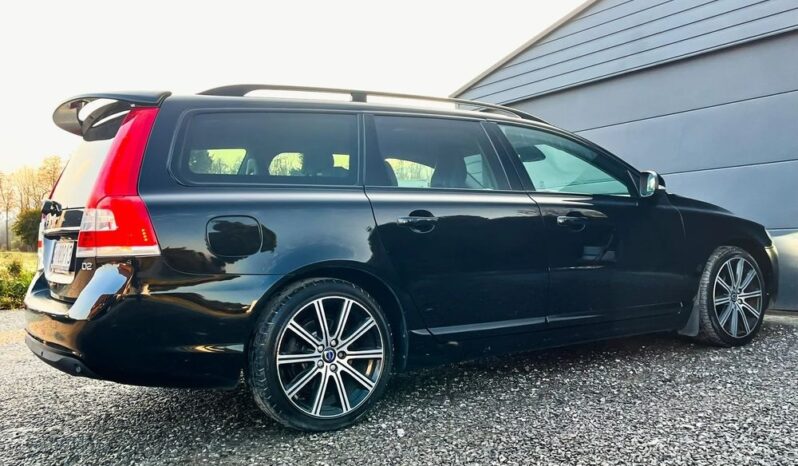 Volvo V70 D2 Geartronic Momentum full