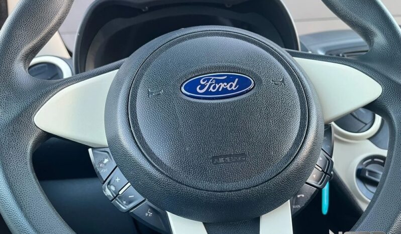 Ford KA 1.2 Titanium full